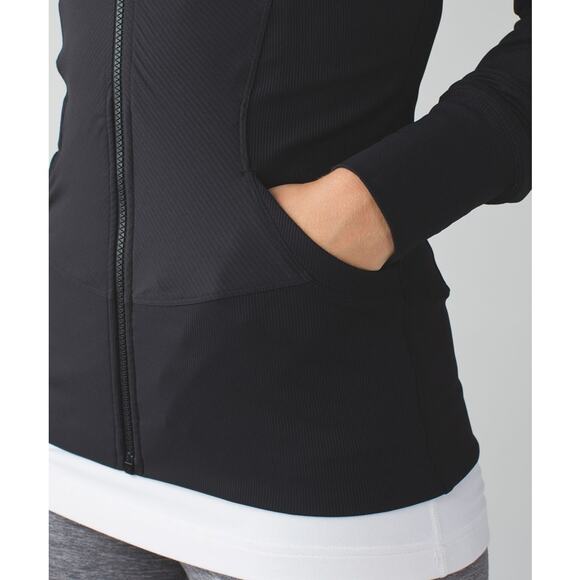 Lululemon In Flux Jacket Black Size 6 - Picture 5 of 11